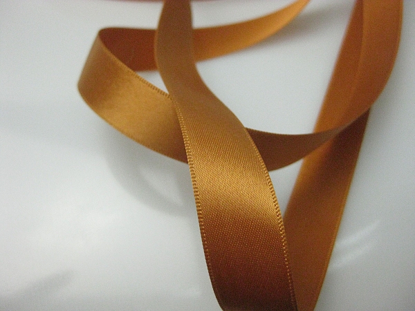 Copper gold ribbon