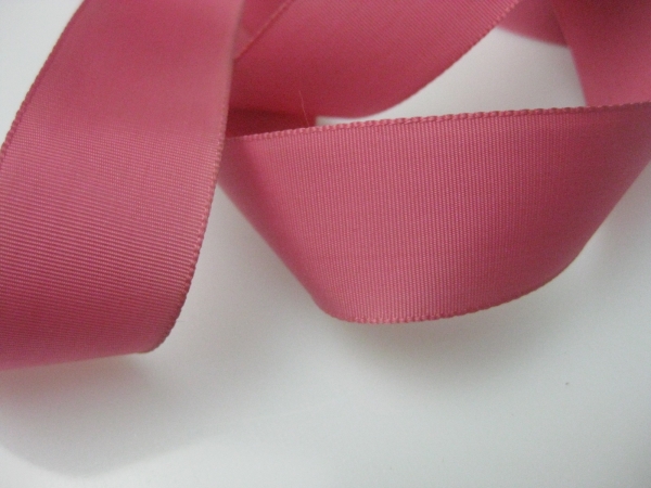 Faille ribbon