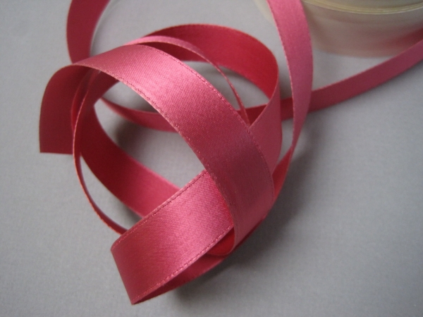 Vintage 30s rose pink satin fabric ribbon