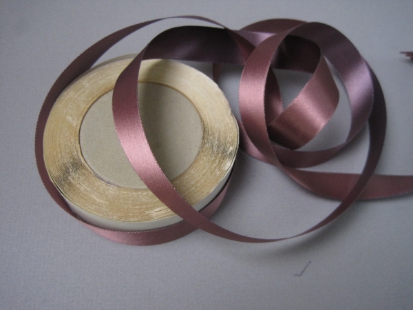 narrow ribbon