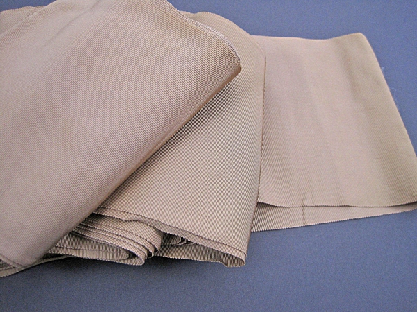 Wide tan petersham ribbon