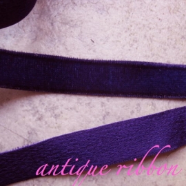 Vintage French velvet ribbon