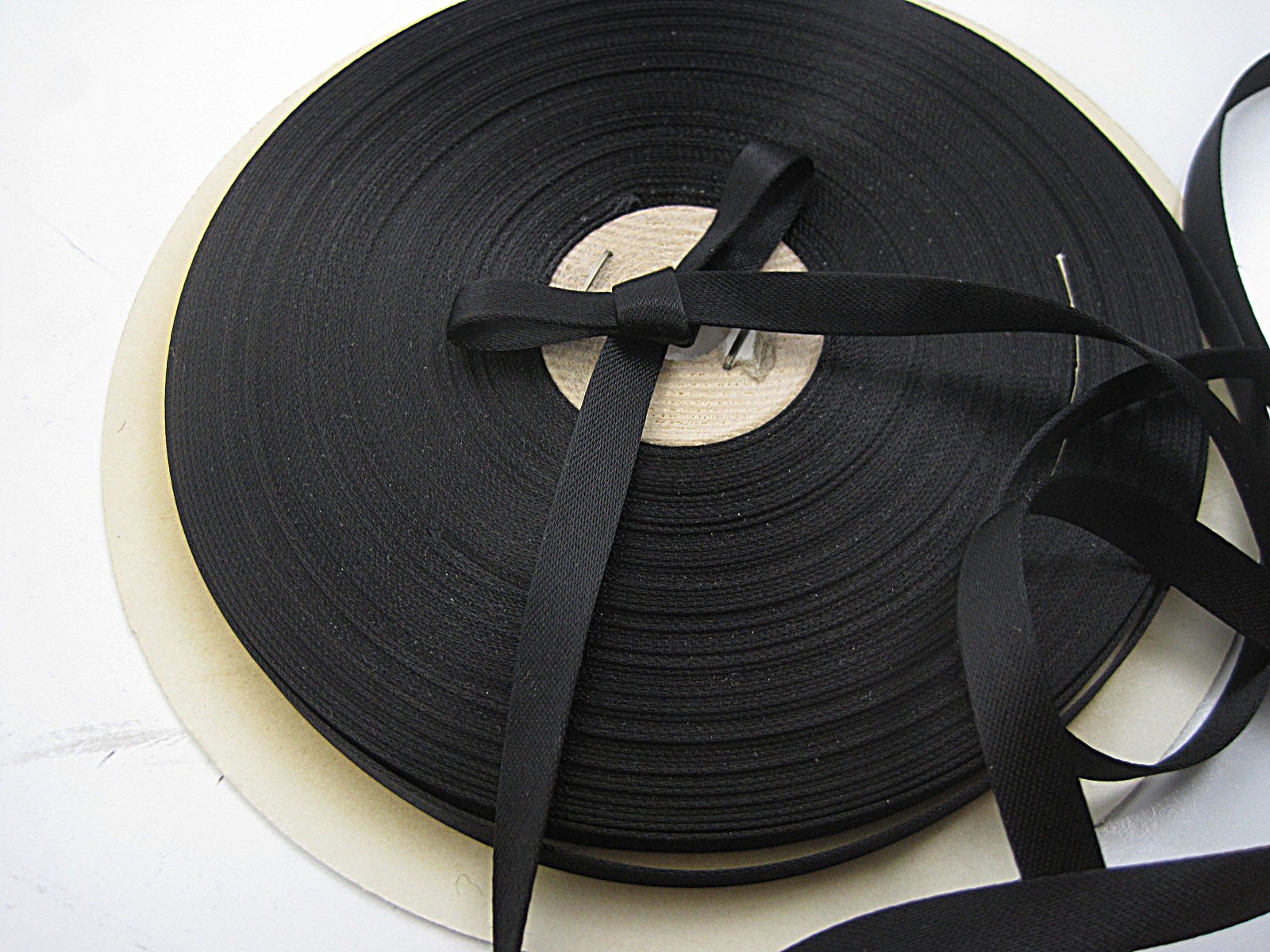 Vintage 30s Wide black satin ribbon double side satin 4-1/4 inch