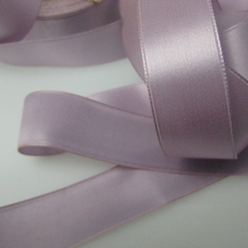 Vintage 30s satin ribbon Rayon fabric ribbon lavender purple 15/16 inch wide P043